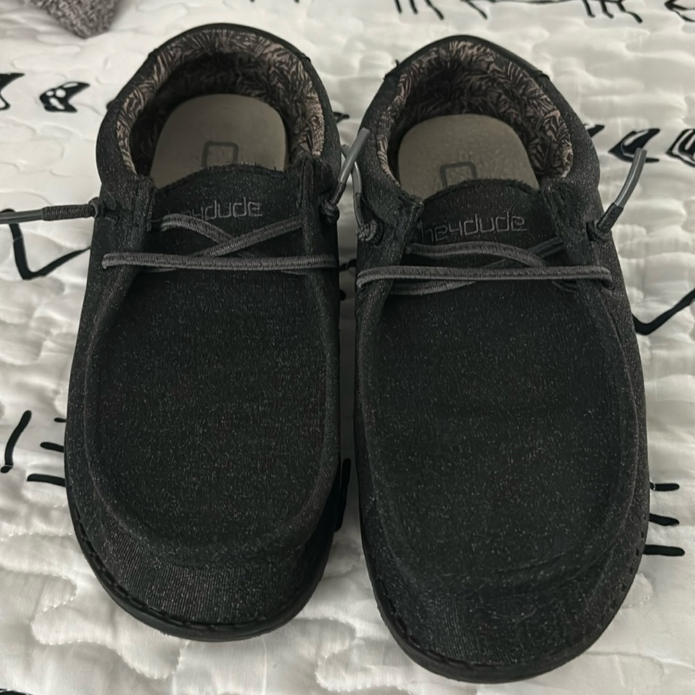 Hey dude slip on shoes